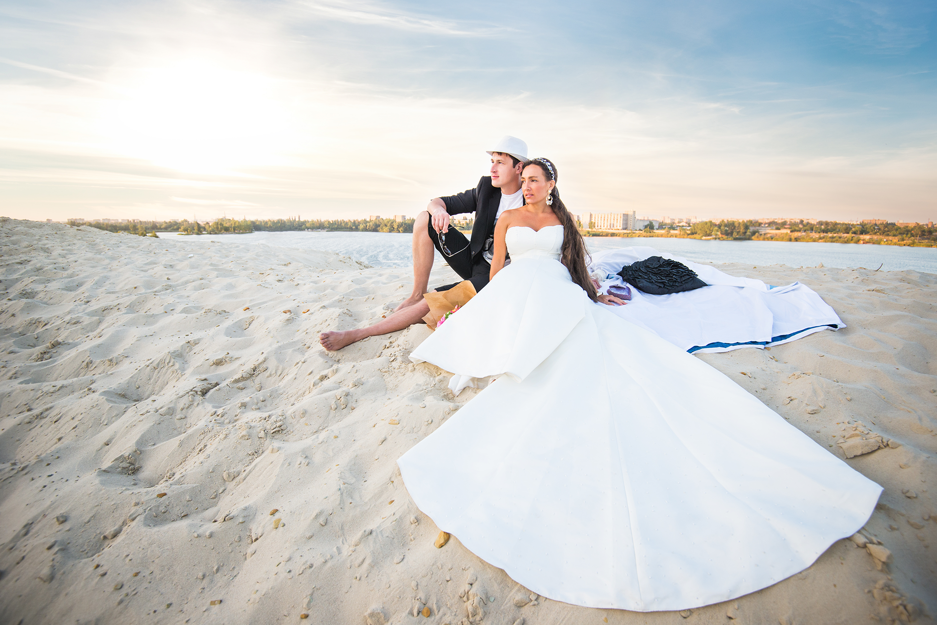 WEDDINGS &amp; HONEYMOONS